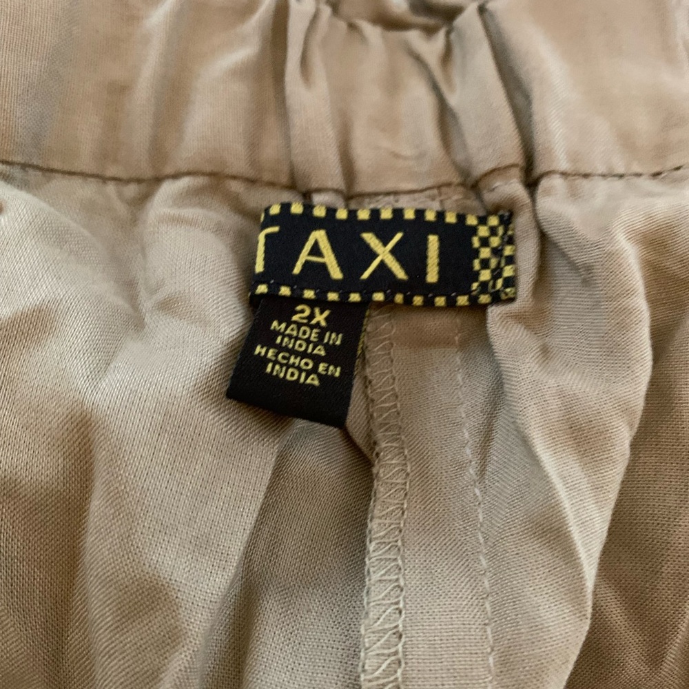 WOMEN'S Tan Pants 2 Xl